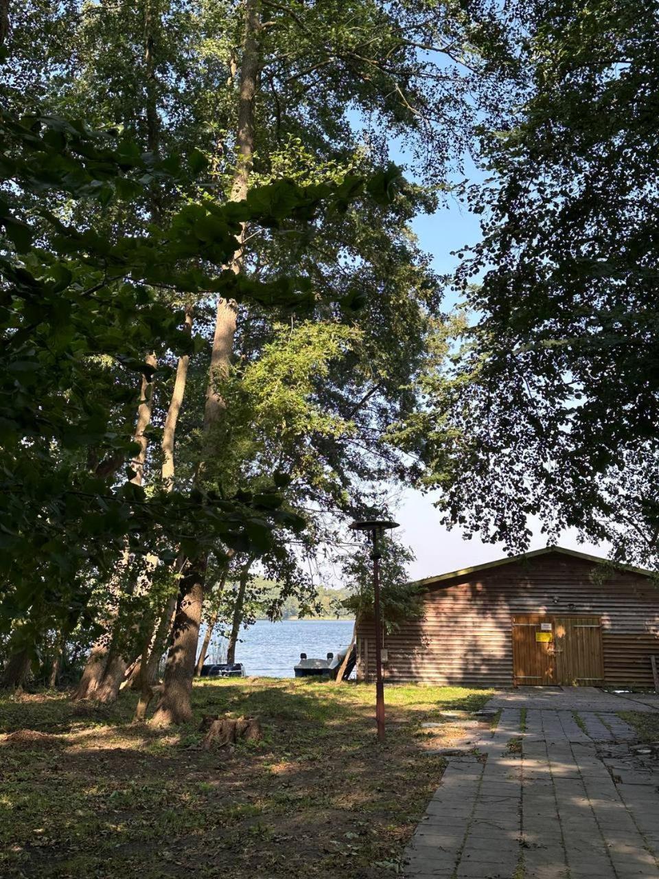 Paradiesufer Am See Milmersdorf Exterior foto